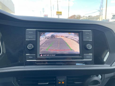 Used 2024 Volkswagen Jetta S image 20