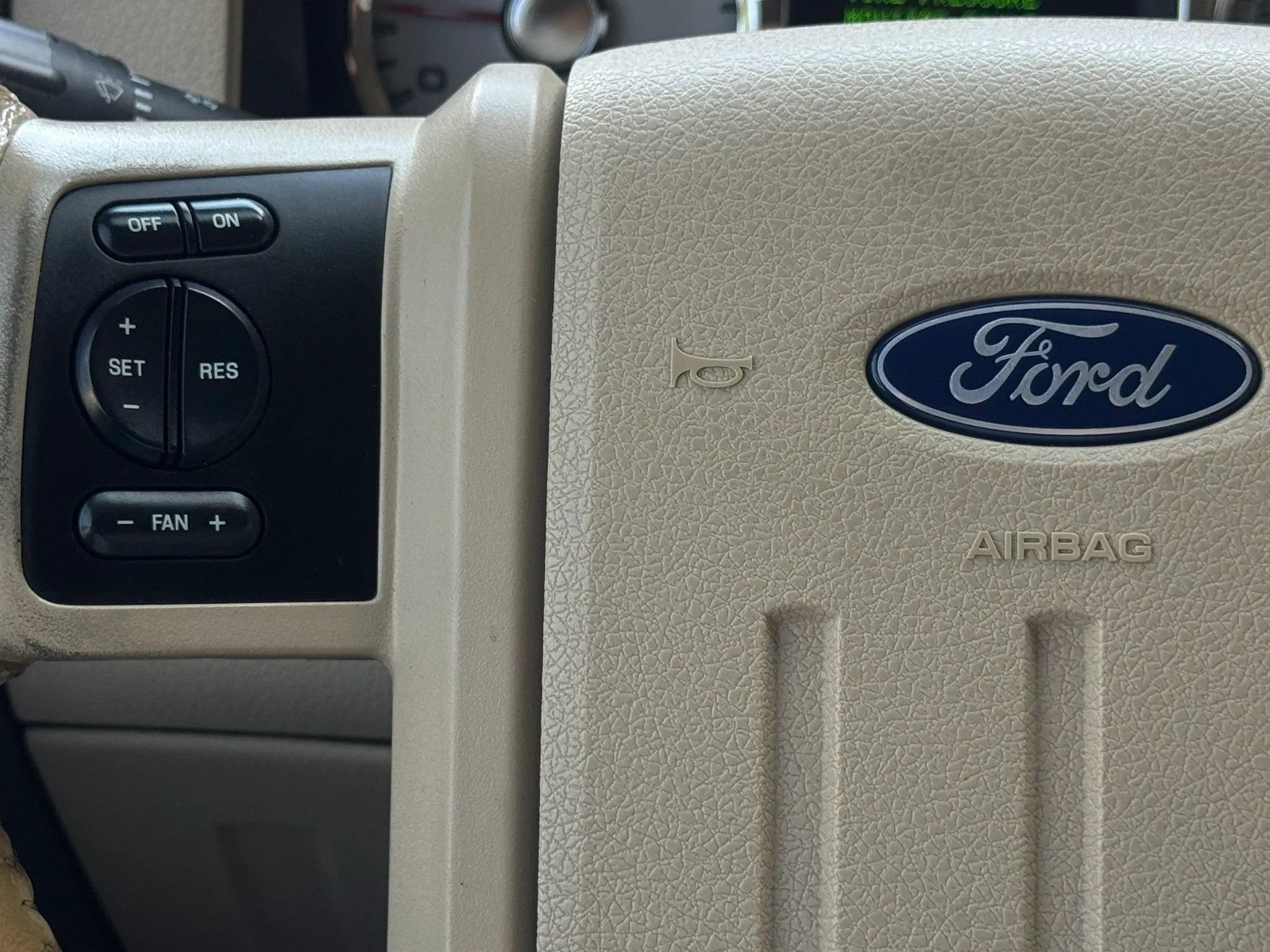 Used 2008 Ford F250 Lariat AWD/4WD image 32