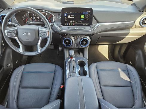 Used 2025 Chevrolet Blazer RS w/ Driver Confidence II Package FWD image 33