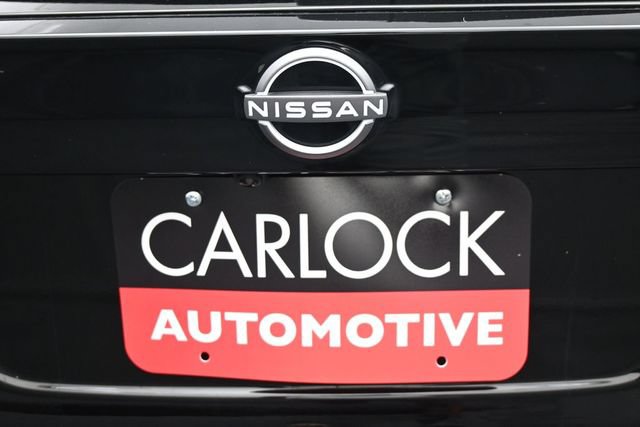 Used 2025 Nissan Kicks SR FWD image 14