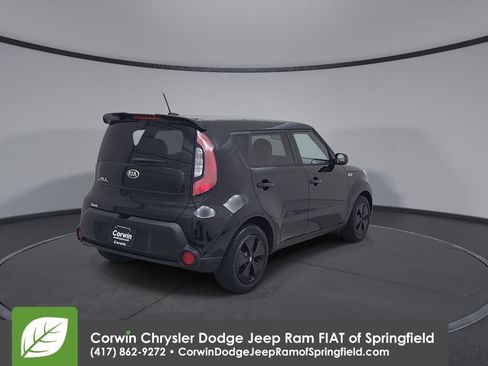 Used 2015 Kia Soul FWD image 14