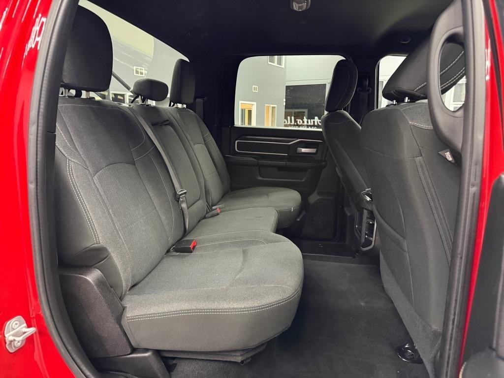 Used 2020 RAM 3500 Big Horn w/ Night Edition AWD/4WD image 17