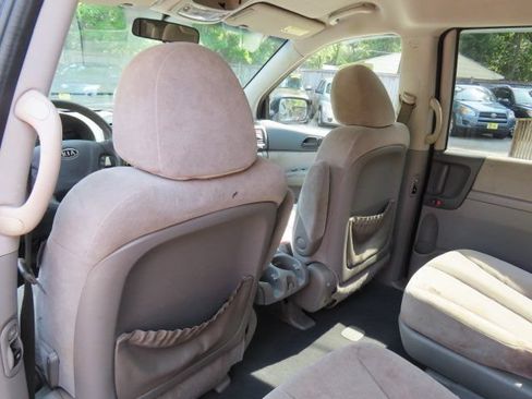 Used 2008 Kia Sedona LX FWD image 13