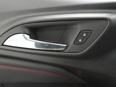 Used 2026 Chevrolet Trax RS w/ Driver Confidence Package FWD image 14