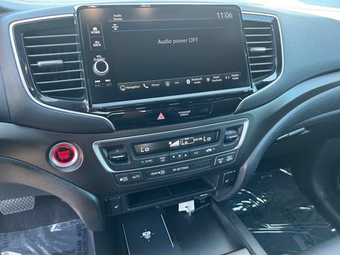 Certified 2025 Honda Ridgeline TrailSport image 23