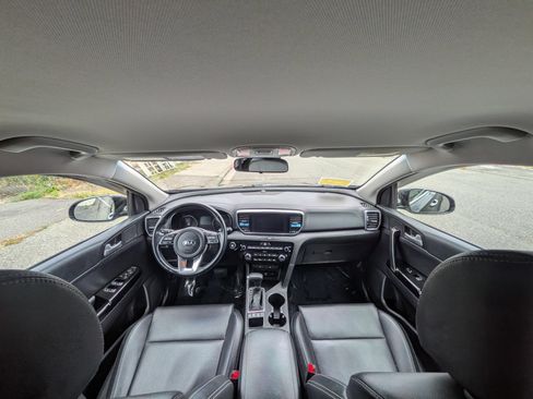 Used 2021 Kia Sportage EX AWD/4WD image 9