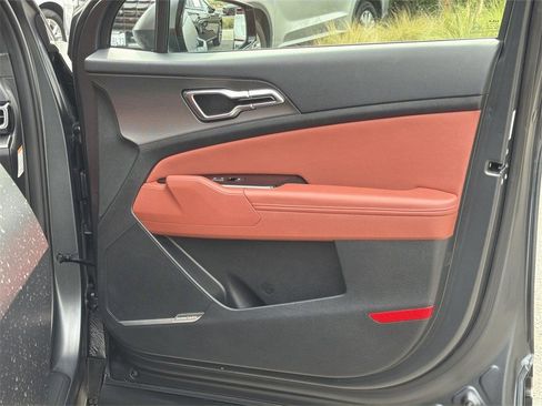 Used 2023 Kia Sportage SX Prestige image 33