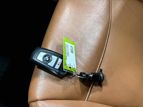 Used 2017 BMW X3 xDrive28i image 14