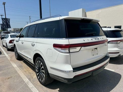 Used 2022 Lincoln Navigator Black Label AWD/4WD image 4