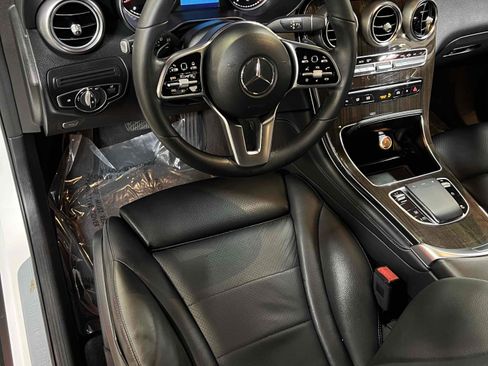 Used 2020 Mercedes-Benz GLC 300 4MATIC image 33
