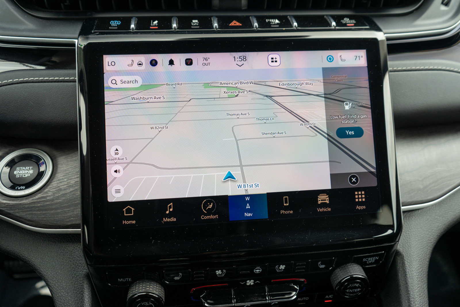 Used 2023 Jeep Grand Cherokee 4WD 4xe w/ Luxury Tech Group II image 19