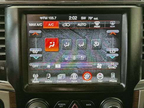 Used 2017 RAM 3500 Laramie w/ Snow Chief Group AWD/4WD image 18