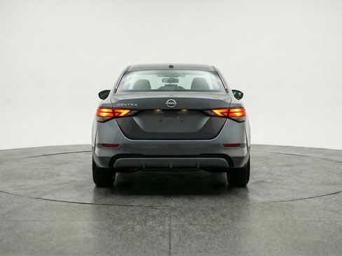 Used 2025 Nissan Sentra SV FWD image 7