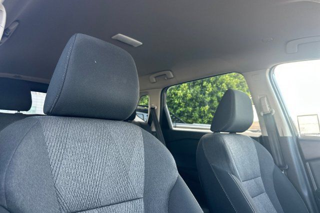 Used 2024 Nissan Rogue SV FWD image 19