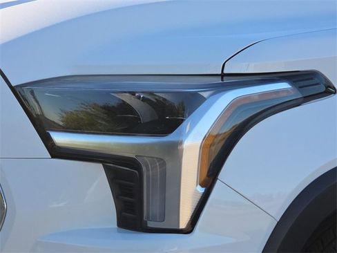 Used 2025 Toyota Sequoia SR5 image 4