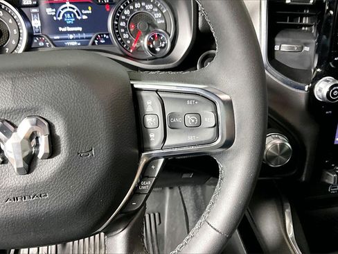 Used 2025 RAM 1500 Laramie w/ Laramie Southwest Edition image 15