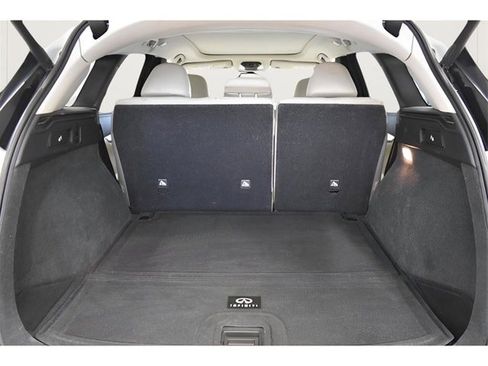 Used 2020 INFINITI QX50 Luxe w/ Cargo Package image 18