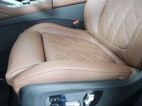 New 2026 BMW X6 xDrive40i image 10