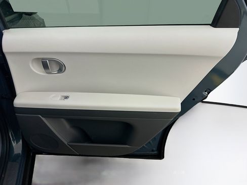 Used 2024 Hyundai Ioniq 5 SEL AWD/4WD image 32