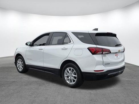 Used 2023 Chevrolet Equinox LT AWD/4WD image 6