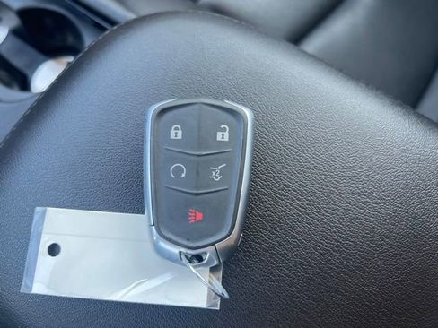 Used 2019 Cadillac XT5 Luxury image 32