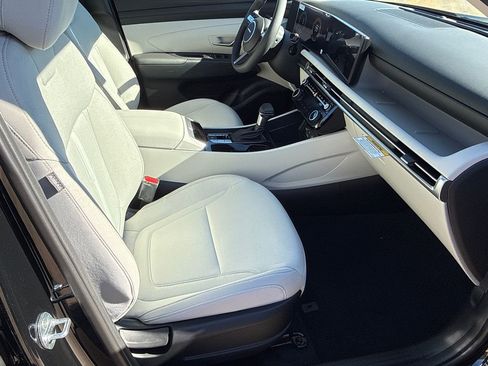 New 2026 Hyundai Tucson SEL image 13