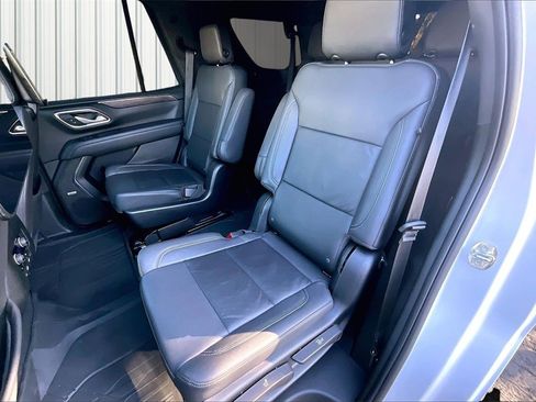 Used 2023 Chevrolet Tahoe Z71 w/ Luxury Package image 20