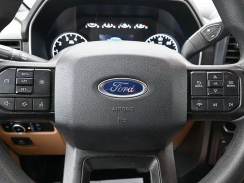 Used 2023 Ford F150 XLT AWD/4WD image 34