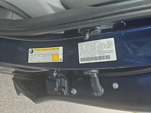 Used 2023 Honda Passport EX-L image 32