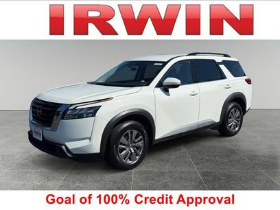 Used 2025 Nissan Pathfinder SV