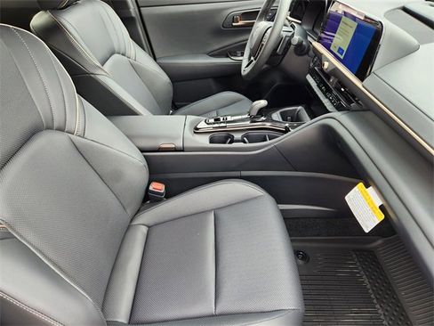 New 2025 Toyota Crown Signia image 10