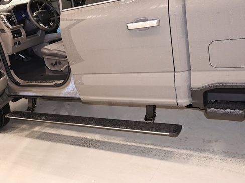 New 2026 Ford F350 Platinum w/ Platinum Plus Package image 37