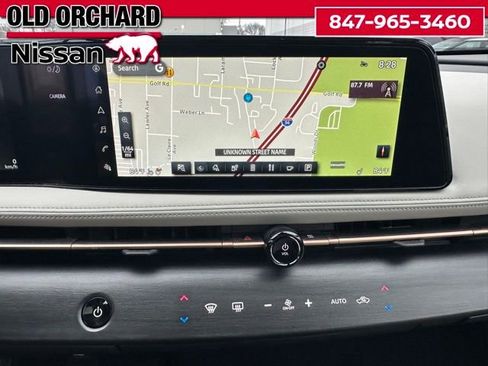 Used 2023 Nissan Ariya AWD image 15