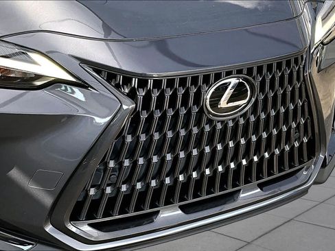 Used 2022 Lexus NX 350 AWD image 30