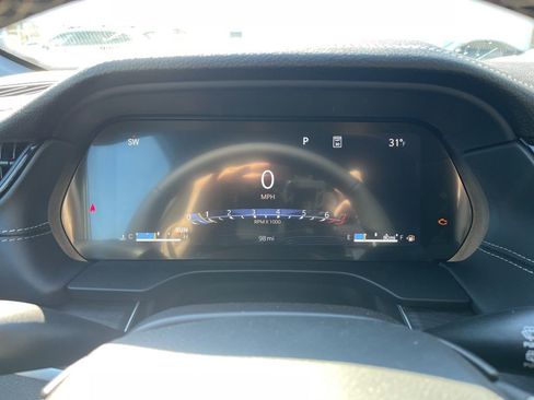 New 2026 Jeep Grand Cherokee Altitude image 7