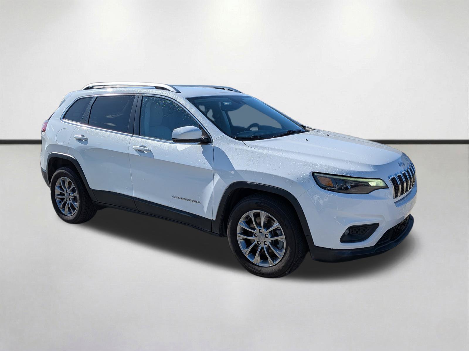 Used 2021 Jeep Cherokee Latitude Lux w/ Comfort/Convenience Group FWD image 1