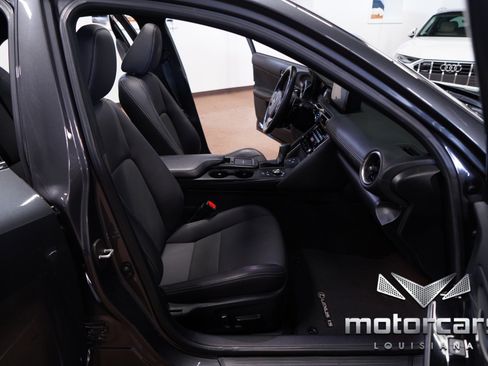 Used 2021 Lexus IS 300 w/ Comfort Package image 30