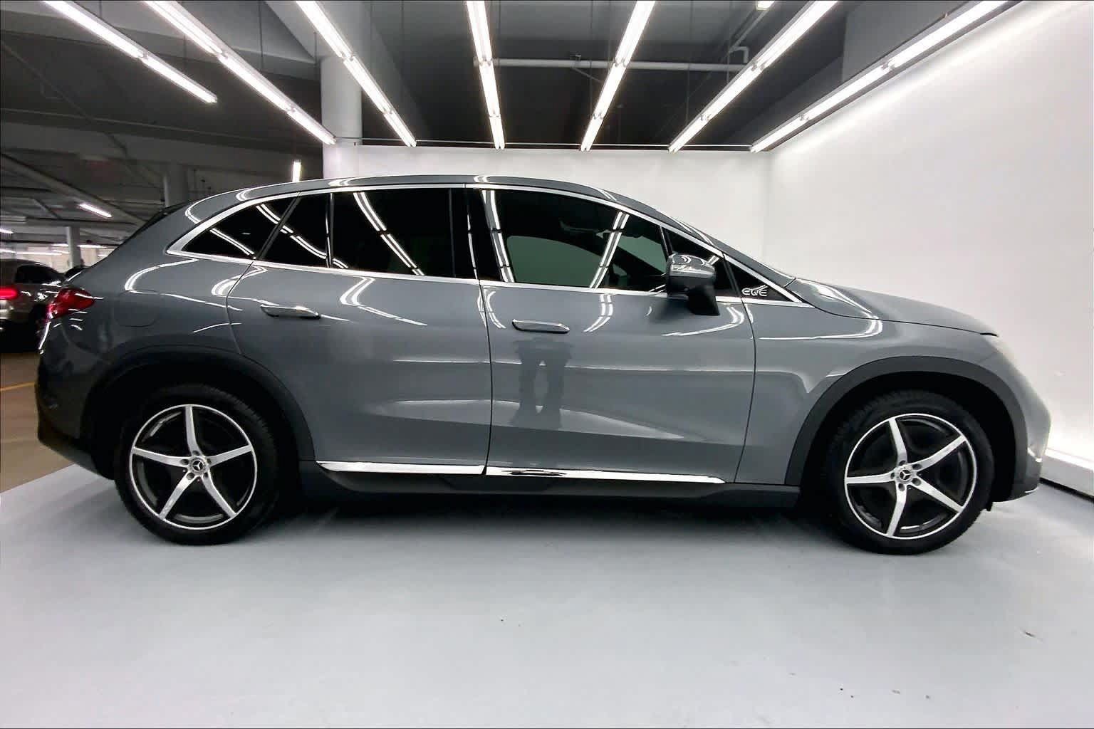 Certified 2023 Mercedes-Benz EQE 350+ SUV image 6