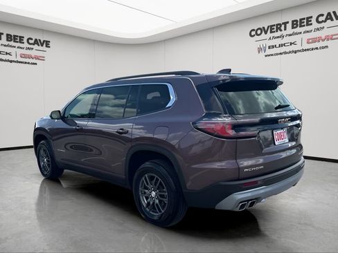Used 2025 GMC Acadia Elevation image 6