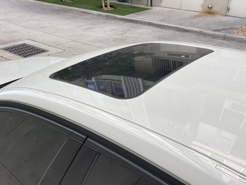 Used 2014 BMW 328d Sedan image 8