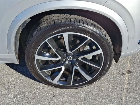 Certified 2023 Volvo XC90 B6 Plus w/ Protection Package image 8