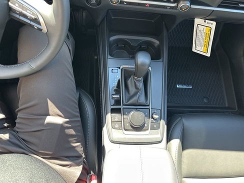 New 2026 MAZDA CX-30 AWD 2.5 S w/ Select Sport Pkg image 39