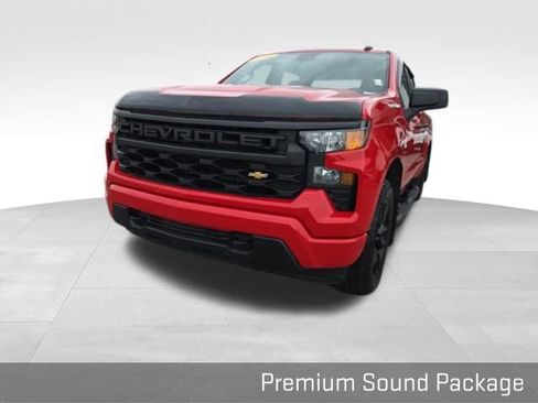 Used 2023 Chevrolet Silverado 1500 Custom image 8