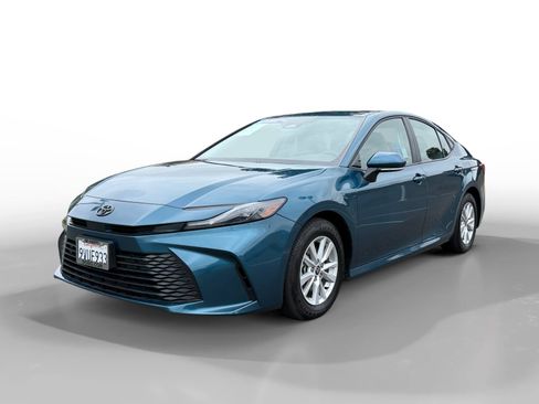 Used 2026 Toyota Camry LE FWD image 1