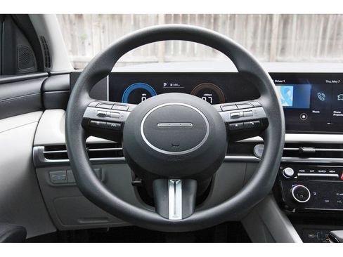 Certified 2026 Hyundai Tucson SEL Plus FWD image 16