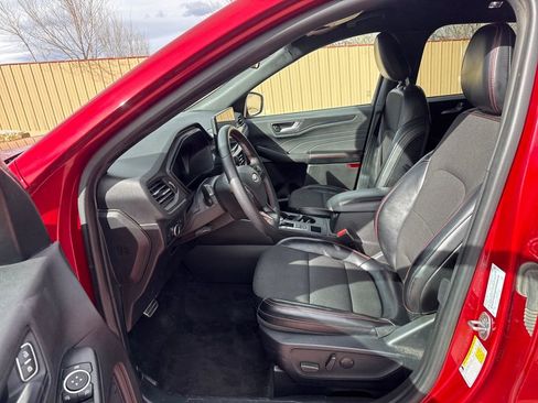 Certified 2024 Ford Escape ST-Line w/ Tech Pack #1 image 11