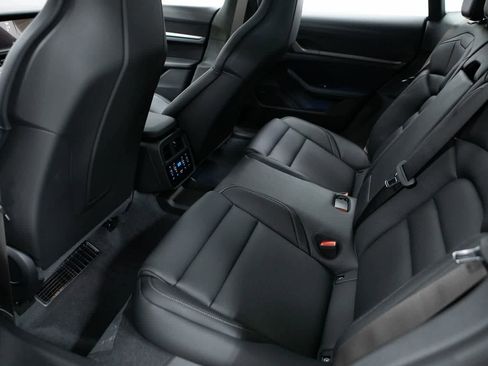 New 2026 Porsche Taycan Turbo image 26