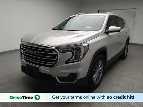 Used 2022 GMC Terrain SLT w/ Infotainment Package II AWD/4WD image 1