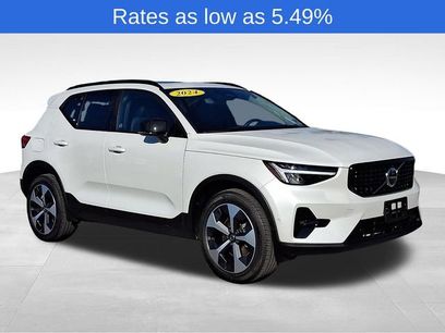 Certified 2024 Volvo XC40 B5 Plus w/ Climate Package