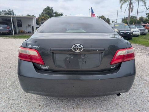 Used 2009 Toyota Camry SE FWD image 6